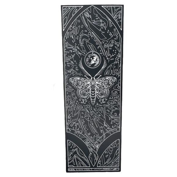 FairyLoot The Crimson Moth by Kristen Ciccarelli Foiled Bookmarks - April 2025 - Picture 7 of 10